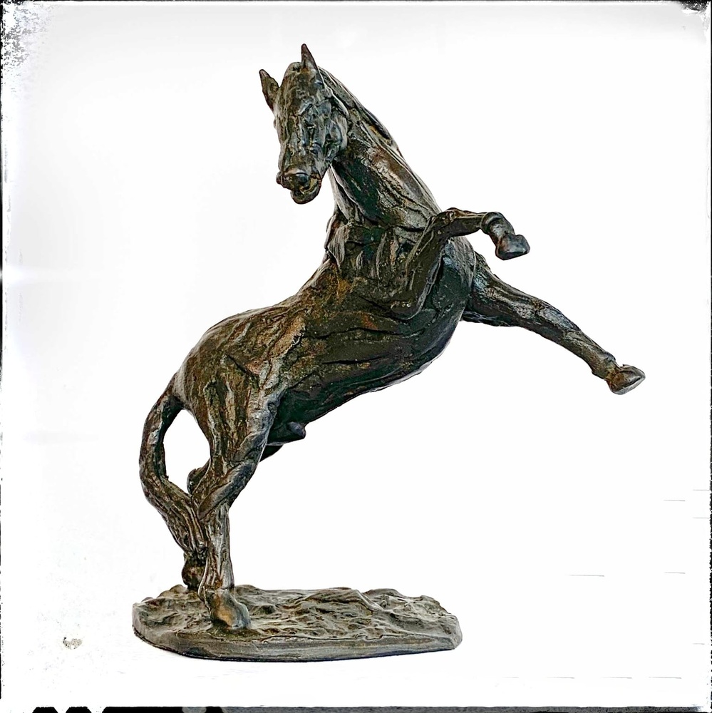 Bronze sculpture of a rearing horse by Hermanos Moreno for Temasarte.com CAB/001 