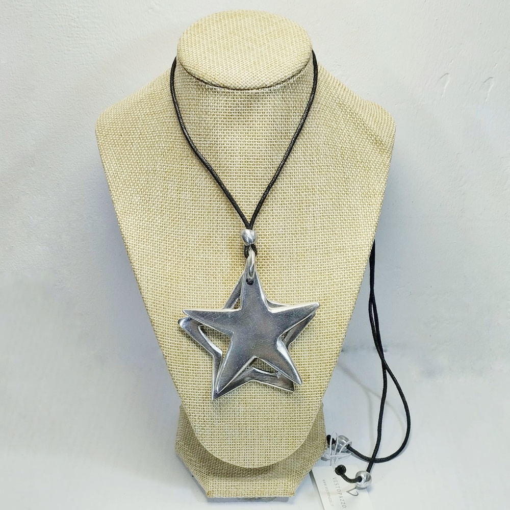 AL04193 Star and openwork star necklace Aluminum jewelry Temasarte Vestopazzo Canarias T-mas art and gifts 