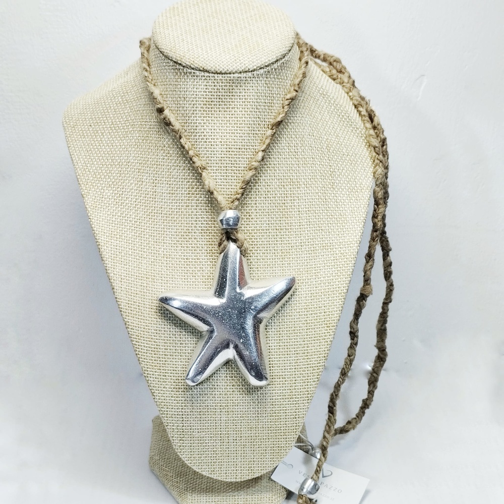 AL04903 Starfish Pendant with Brown Thread Temasarte Vestopazzo Canarias aluminum jewelry T-mas art and gifts 