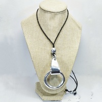 Hoop necklace with oval clip - Vestopazzo Aluminum Jewelry AL04253.