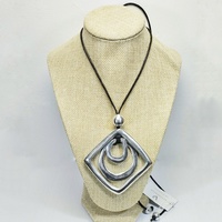 Square and two oval necklace - Vestopazzo Aluminum Jewelry AL04256.